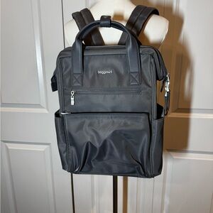 Baggallini Soho Backpack